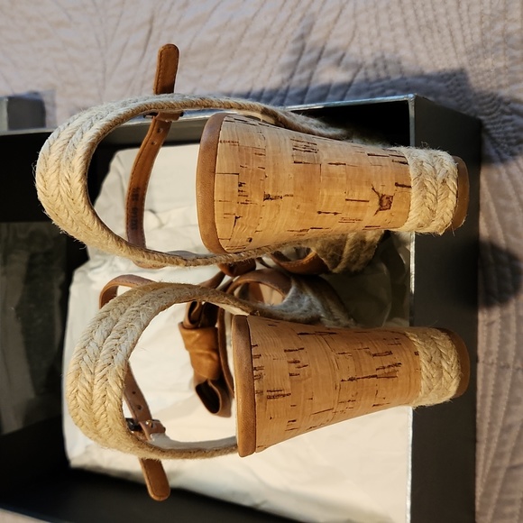 Prada Wedge size 38.5 - Picture 8 of 10